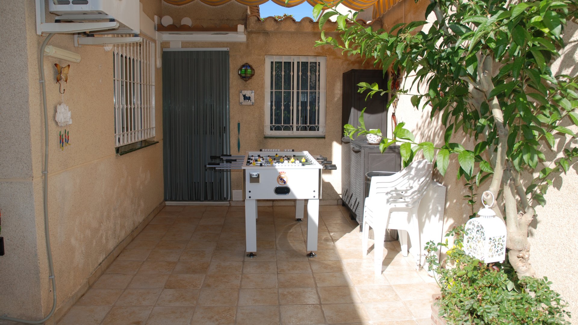 Pergola con mosquitera